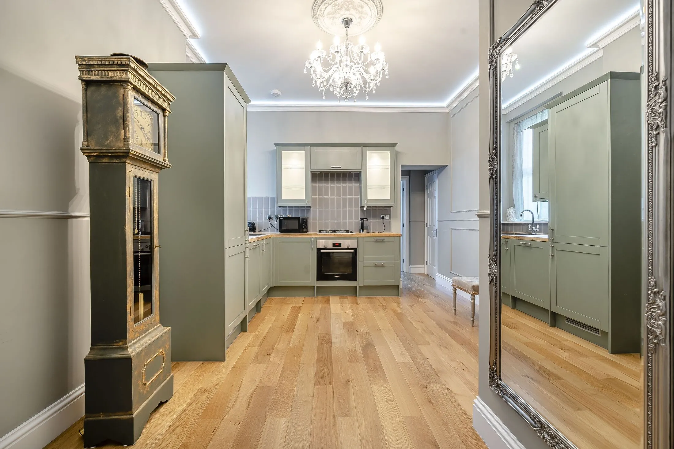 Flat Lordship Lane in Greater London
