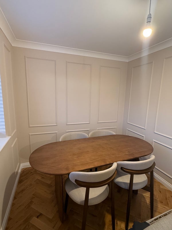 Flat Buxhall Crescent in Greater London