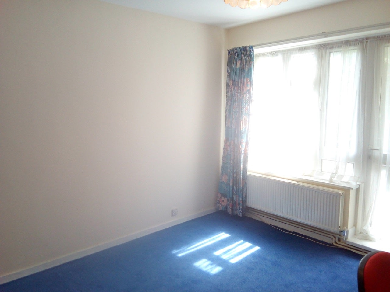 Flat Wiltshire Close in Greater London
