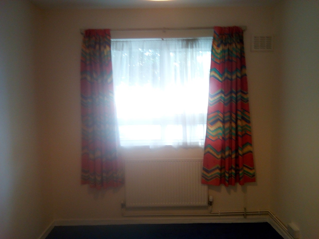 Flat Wiltshire Close in Greater London