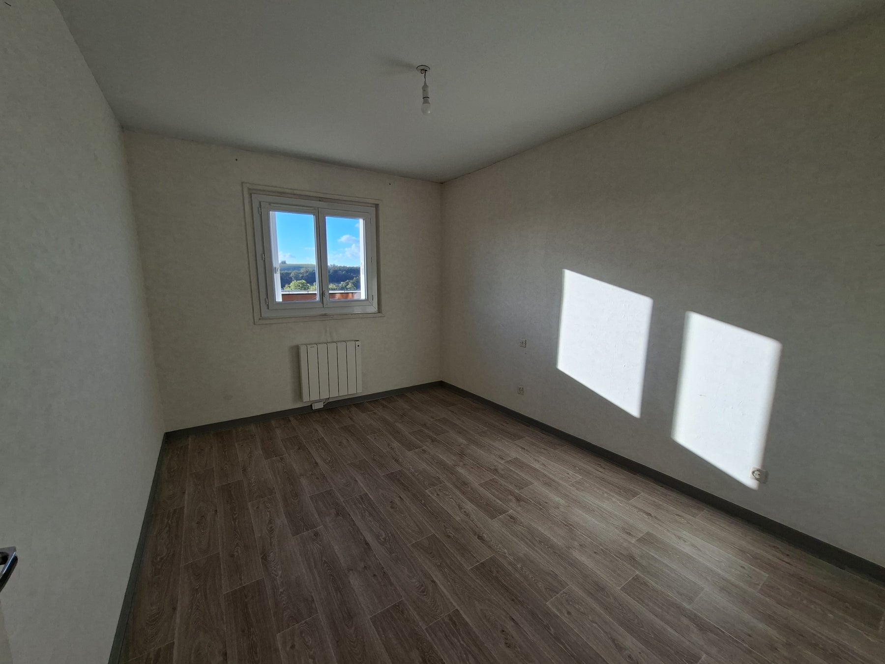 Flat Rue de Bellevue in Combre