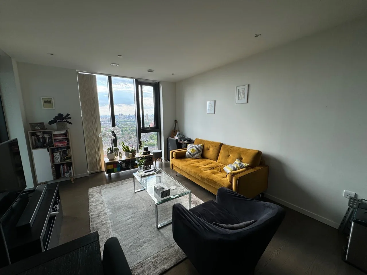 Flat St. Gabriel Walk in Greater London