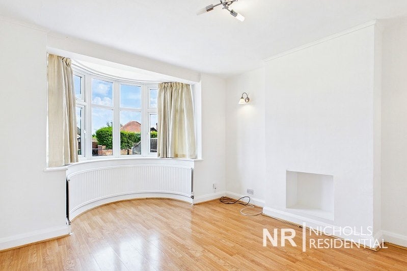 House Ruxley Lane in Epsom and Ewell
