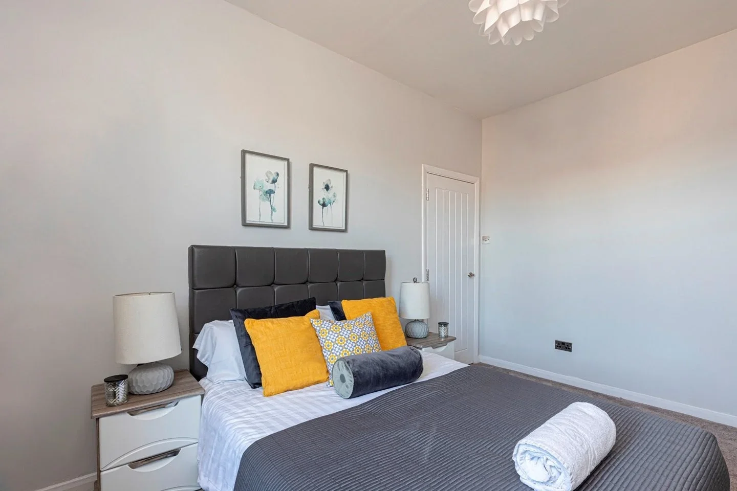Flat Portnall Road in City of Westminster