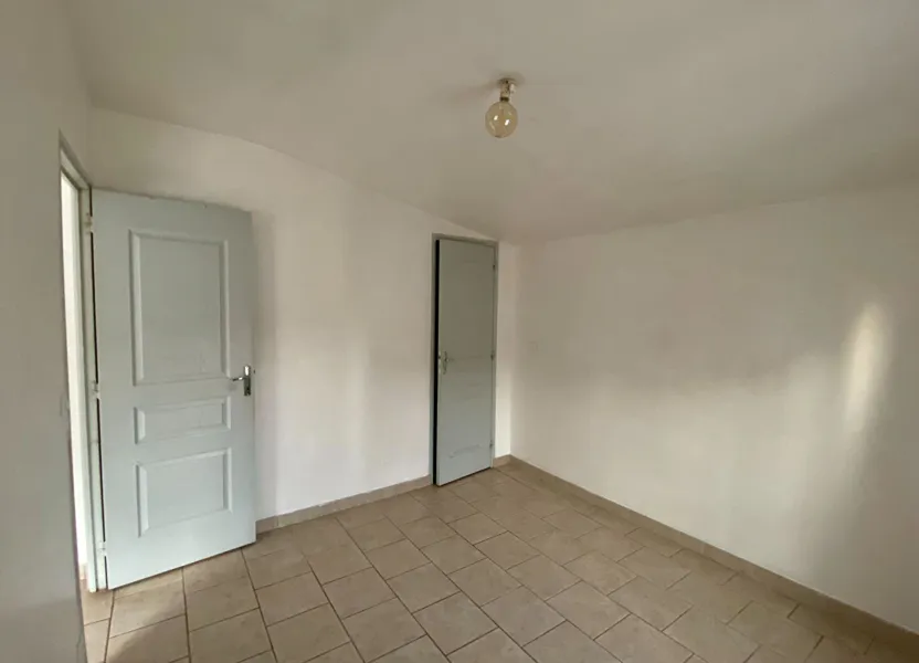 Flat Rue Pillot in Fontenay-Trésigny