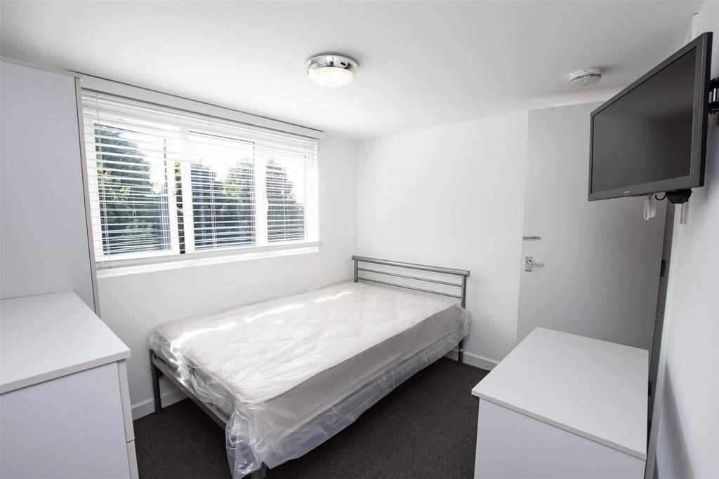 Flat Dawlish Road in Birmingham