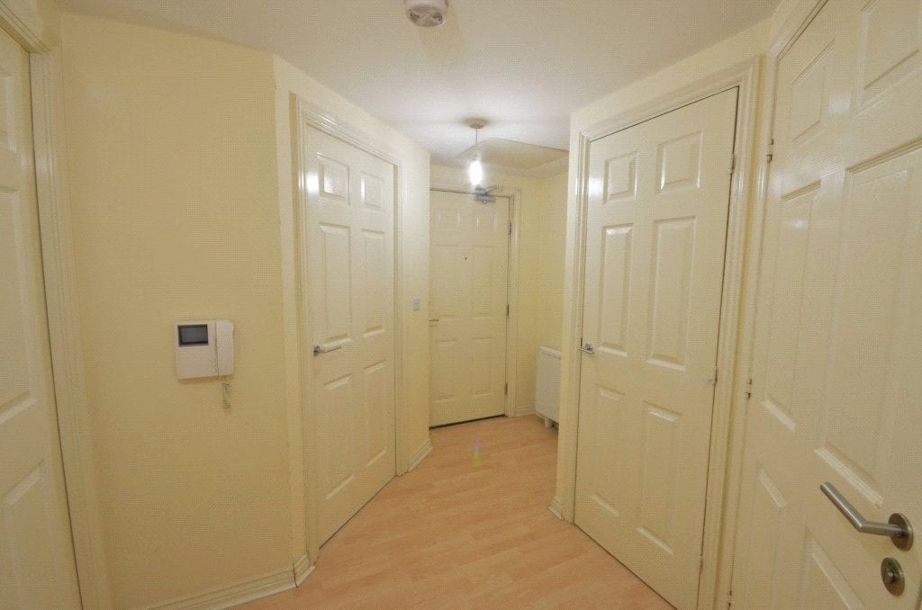 Flat Middlewood Street in Salford