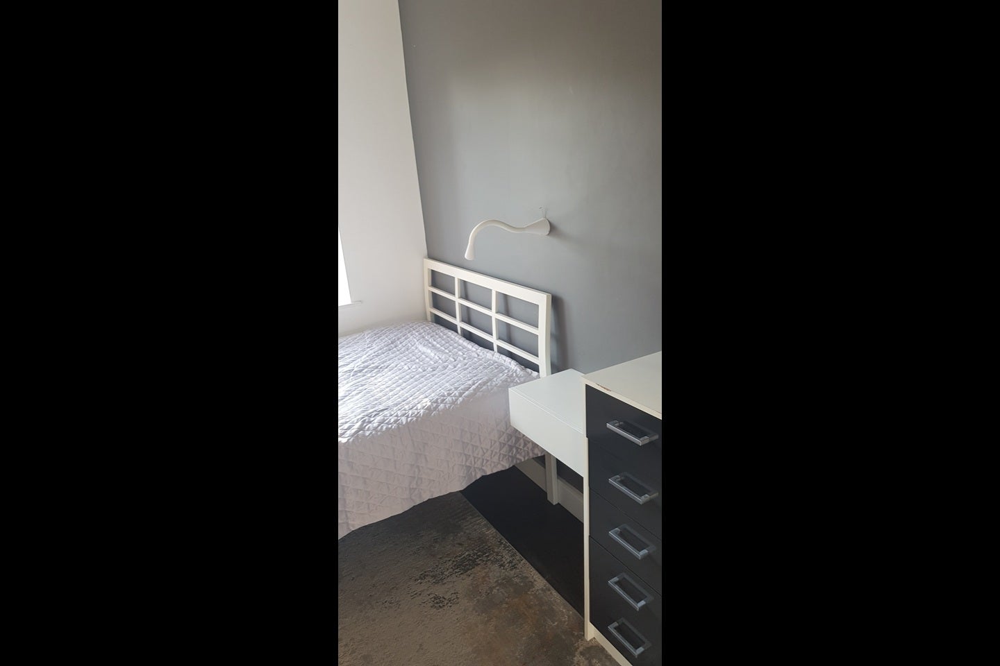 Room Monksdene Gardens in Greater London