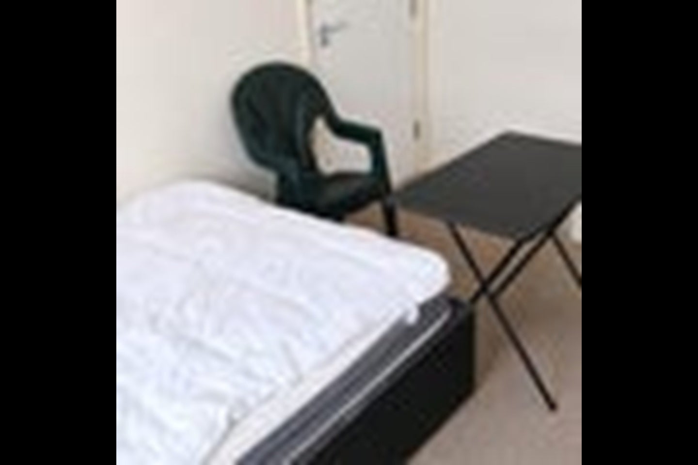 Room Parkview Road in Greater London
