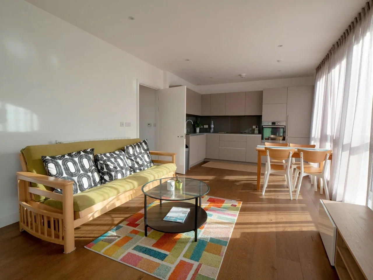 Flat Ottley Drive in Greater London