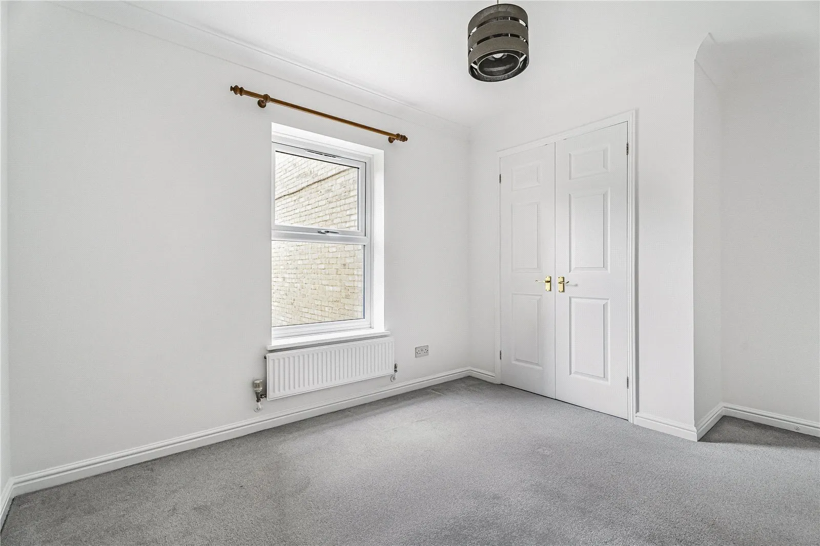 Flat Cavendish Road in Greater London