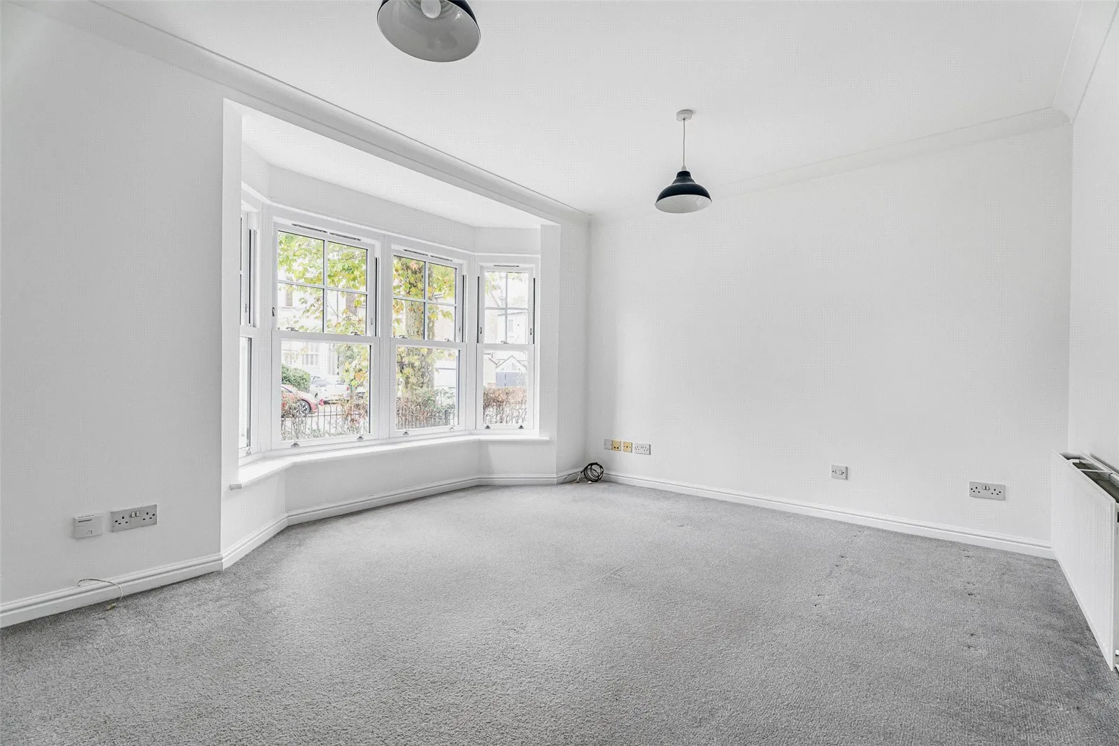 Flat Cavendish Road in Greater London
