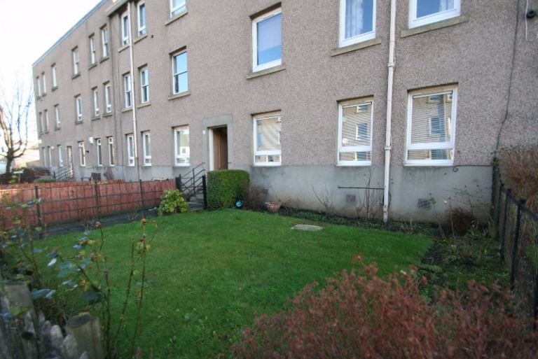 Flat Whitson Place East in City of Edinburgh