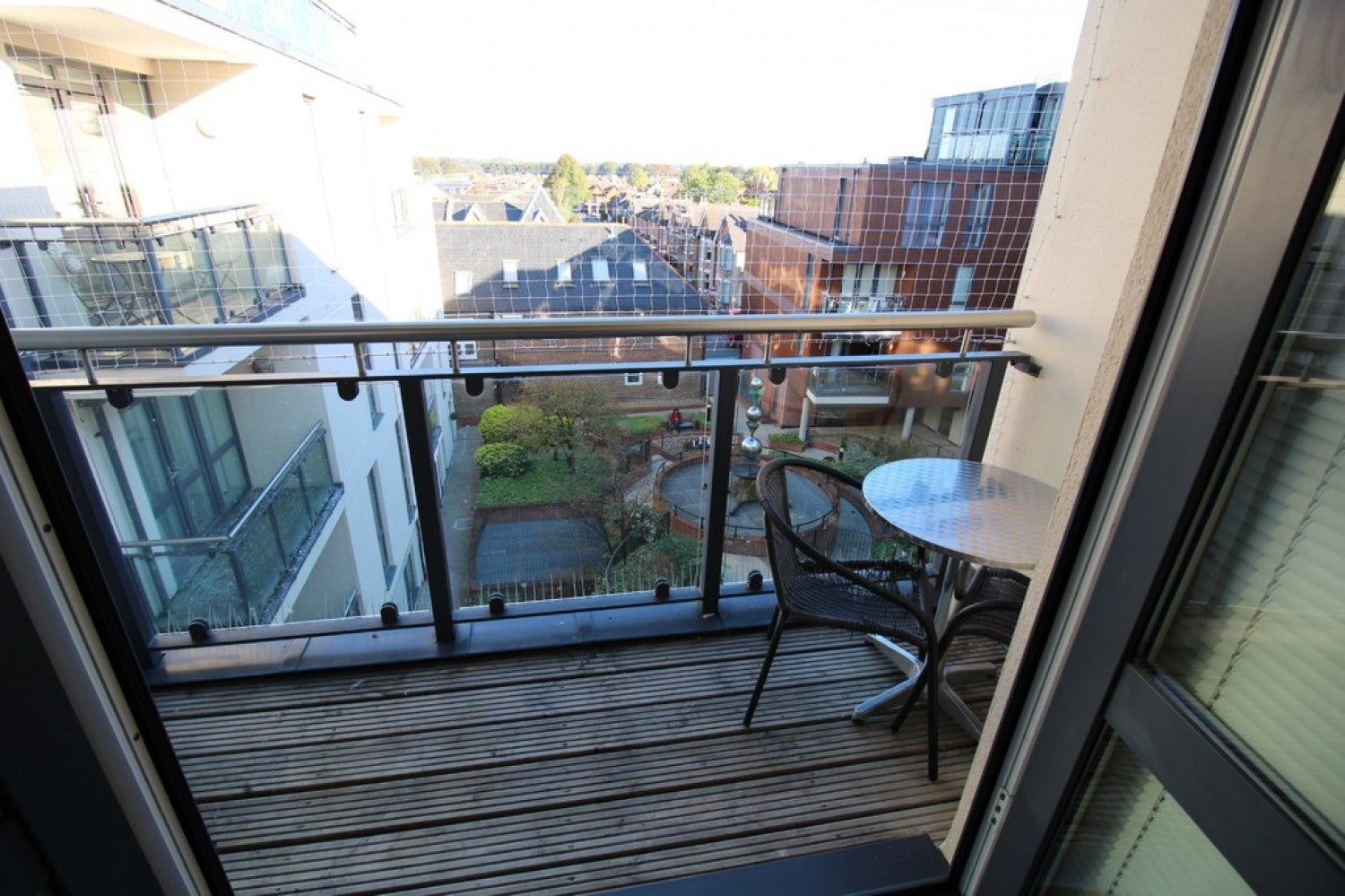 Flat Martyr Road in Guildford