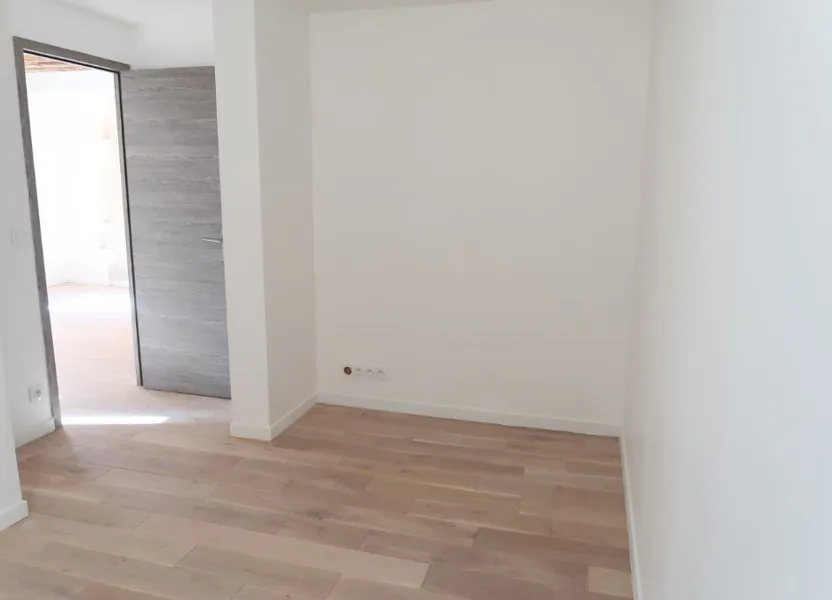 Flat Rue Neuve Notre-Dame in Corbeil-Essonnes