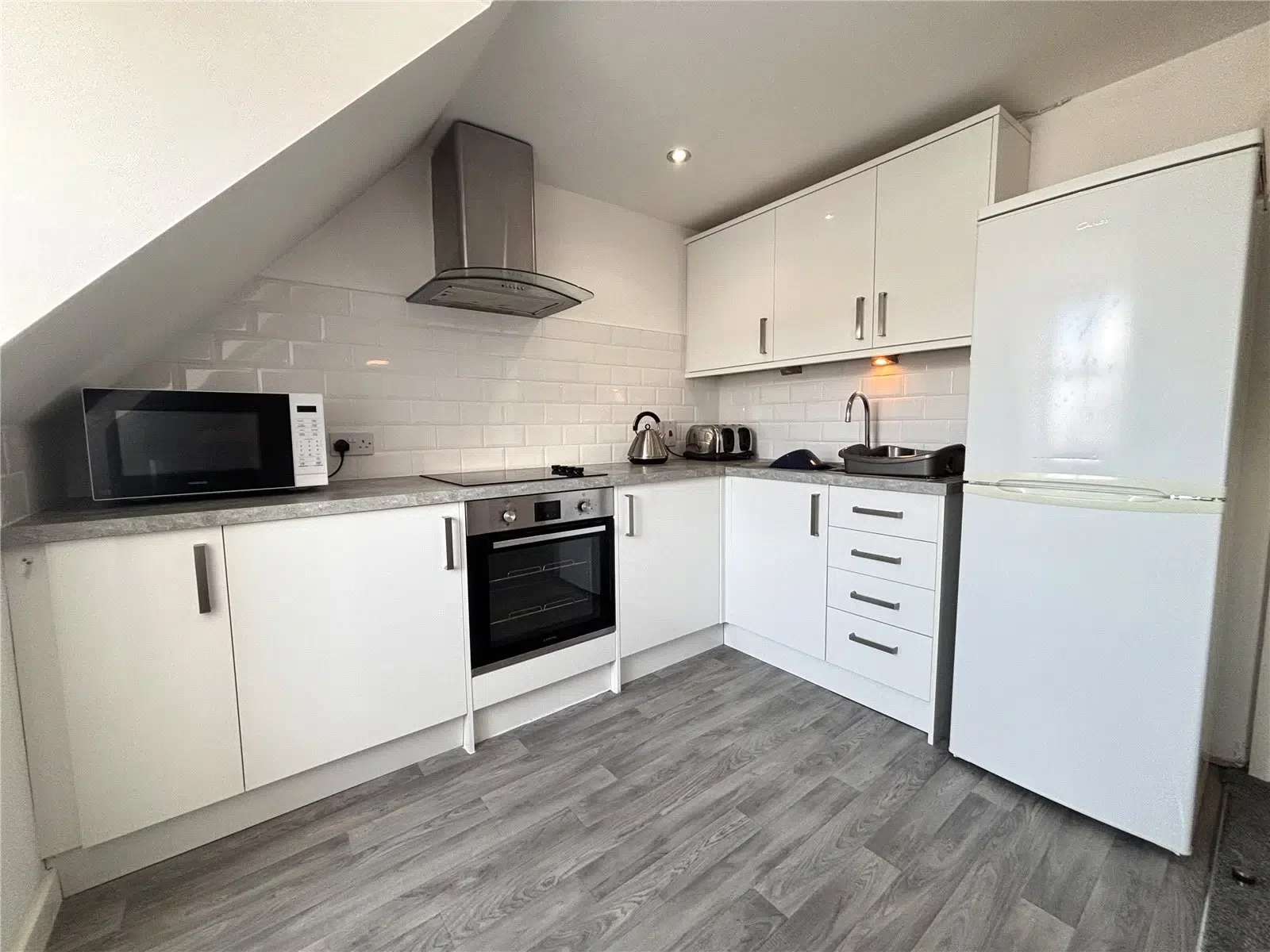 Flat Warren Street in Tenby