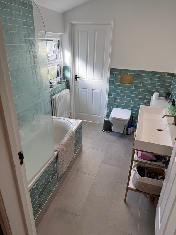Room Markhouse Road in Greater London