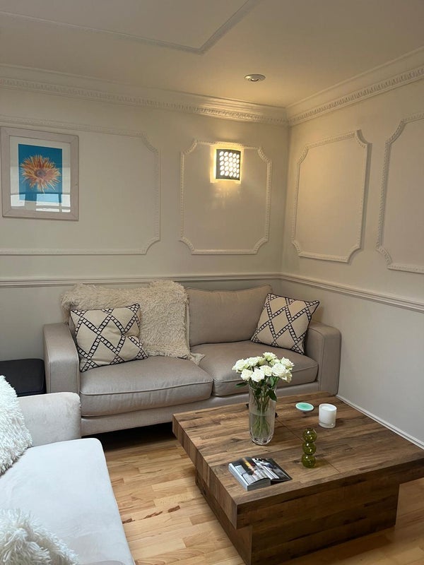 Flat Cleveland Gardens in City of Westminster