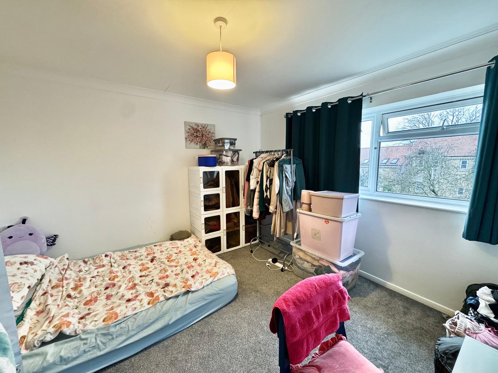 Flat Kirkwood Close in Peterborough
