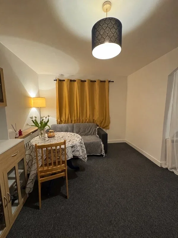 Flat Bestwood Street in Greater London