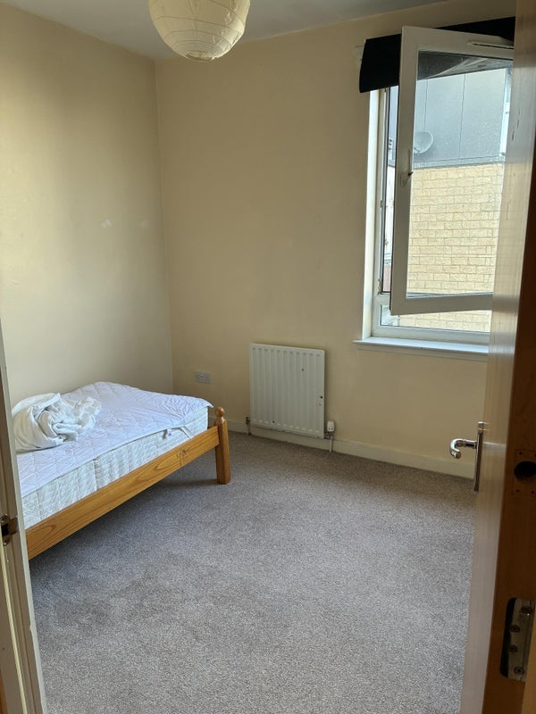 Room Hawkhill Close in City of Edinburgh