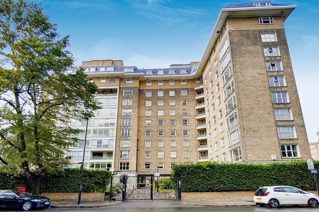 Flat St John's Wood Park in Greater London