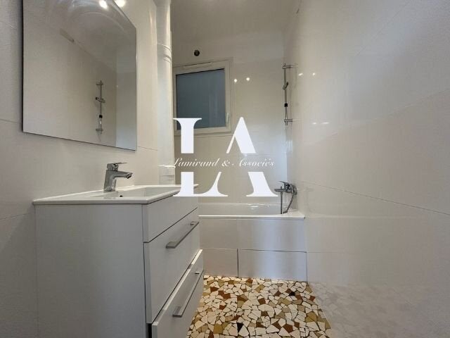 Appartement Rue du Clos Feuquières à Paris