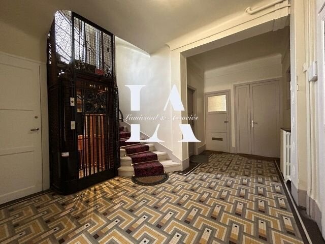 Appartement Rue du Clos Feuquières à Paris