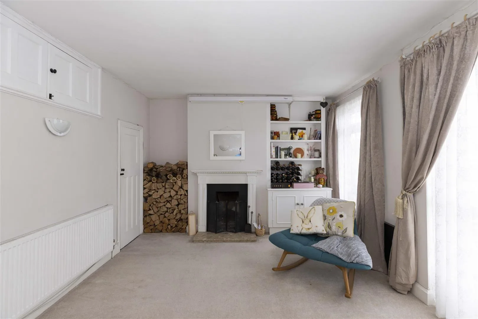 House Penrhyn Crescent in Greater London