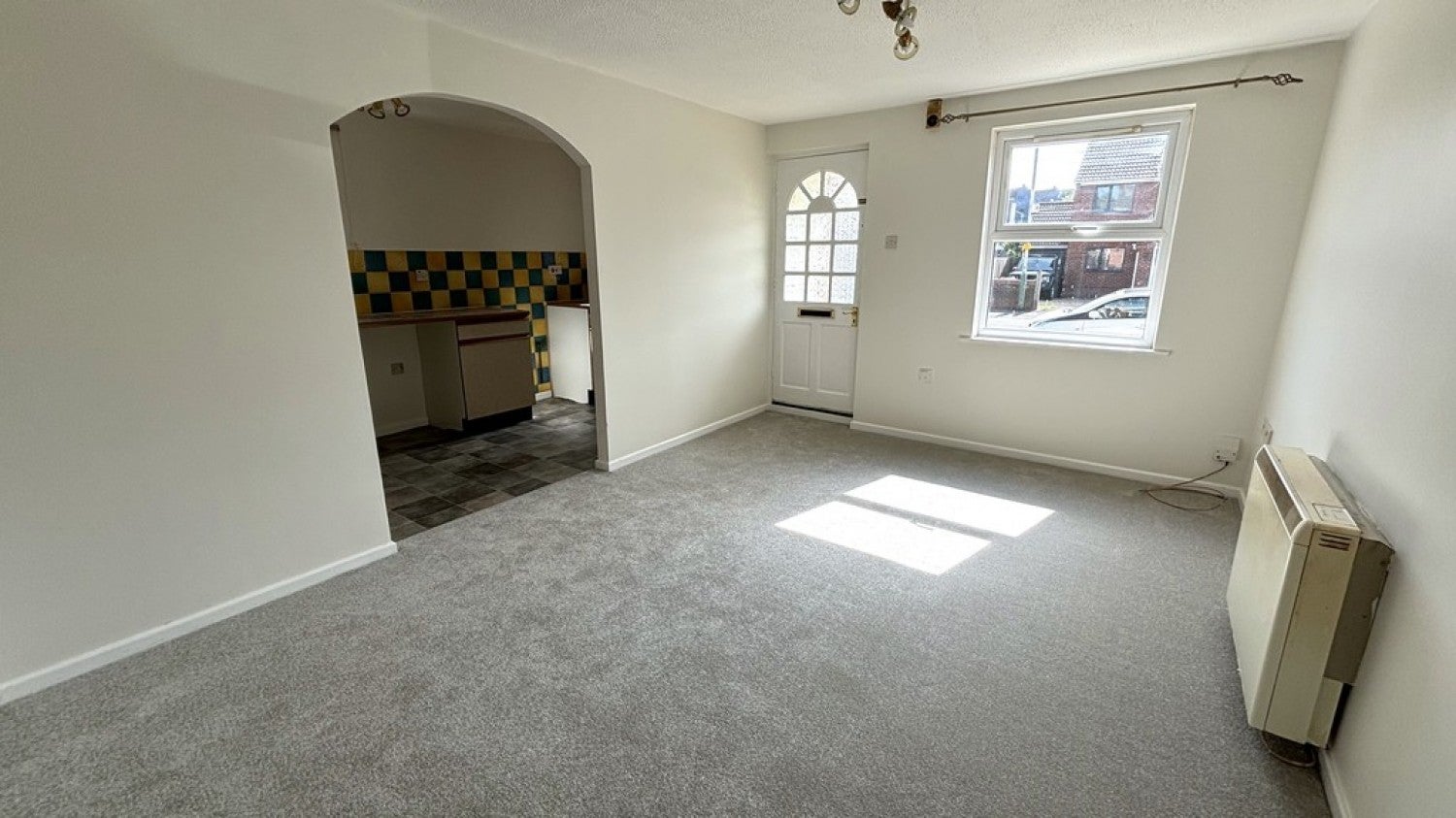 Flat Weavers Crofts in Melksham