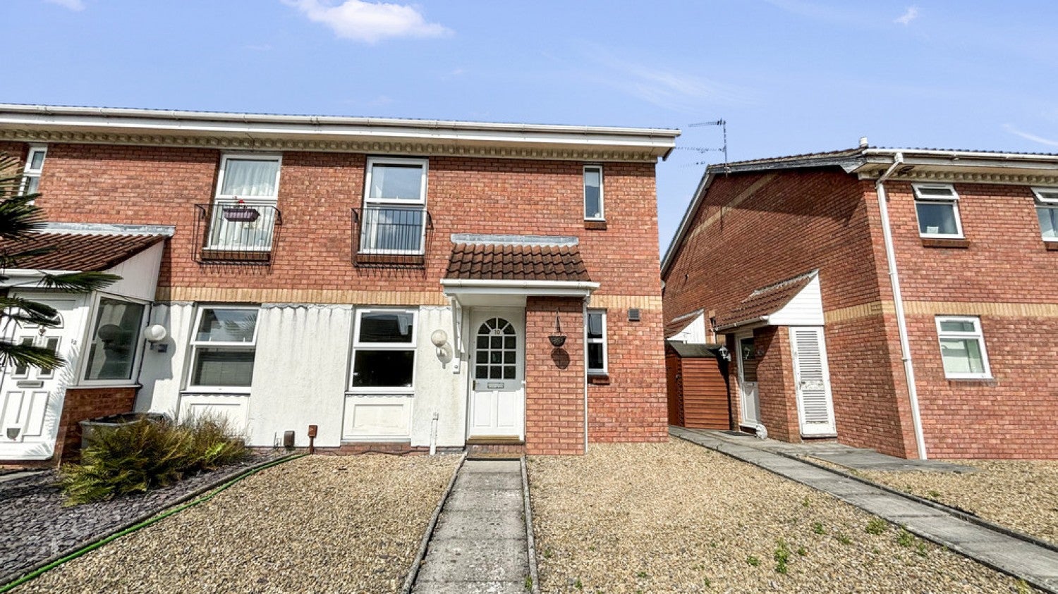 Flat Weavers Crofts in Melksham