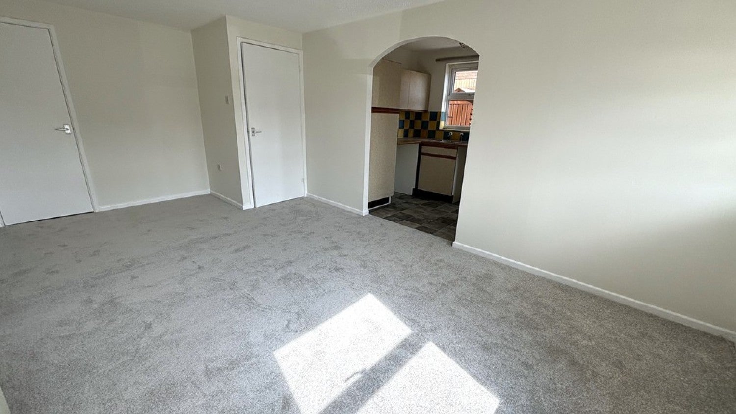 Flat Weavers Crofts in Melksham