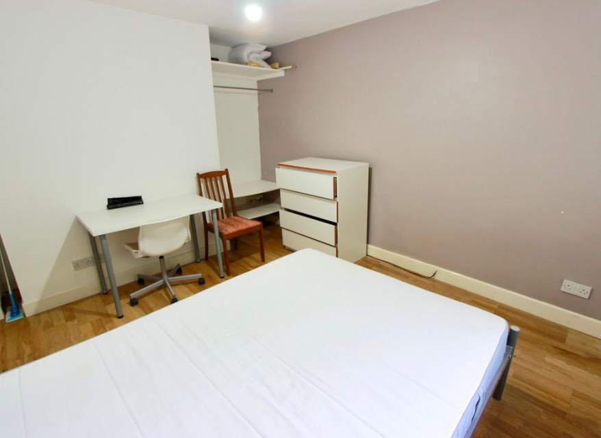 Room Goldings Crescent in Welwyn Hatfield