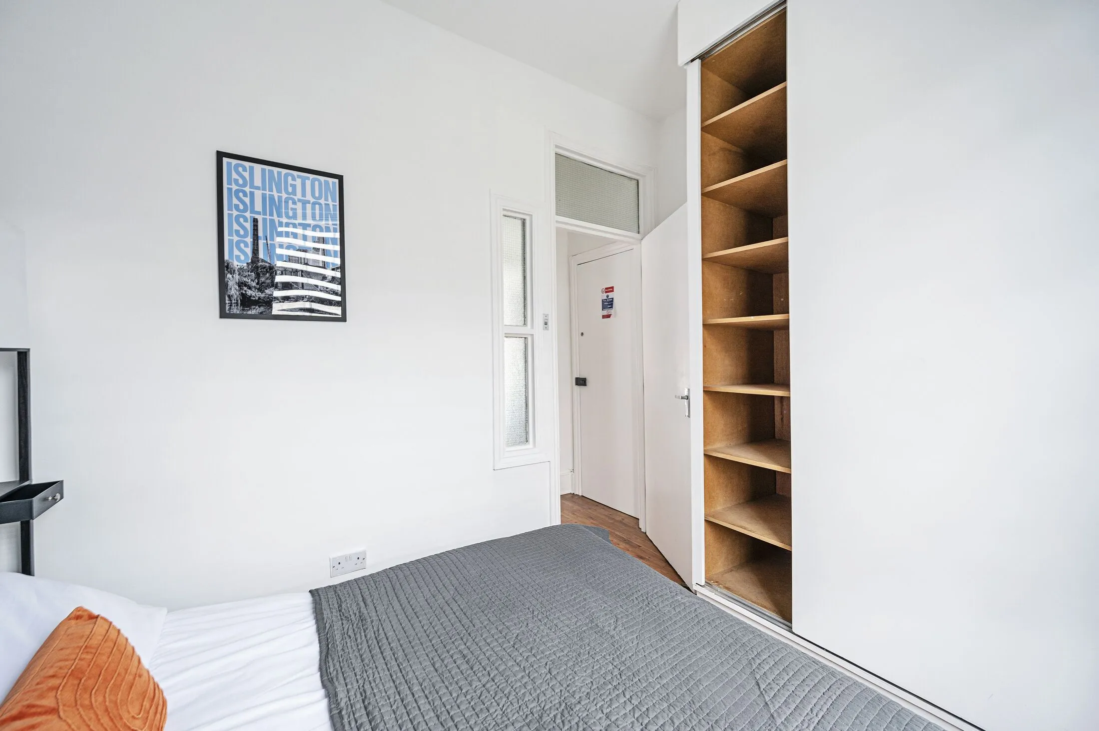 Flat Frederick Street in Greater London