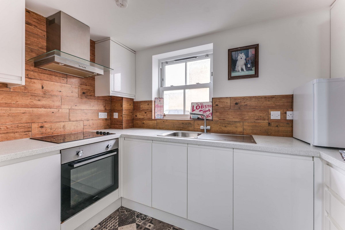 Flat Smith Street in Southend-on-Sea