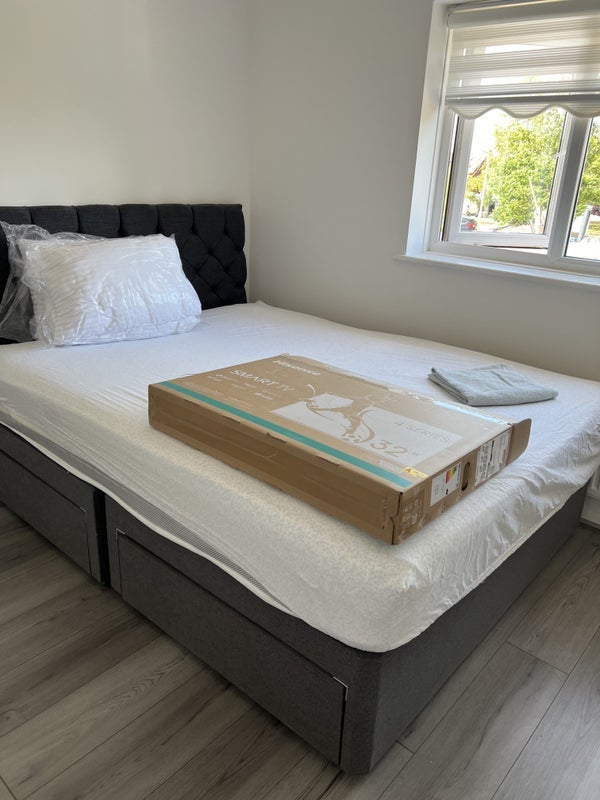Room Bourne Way in Swanley