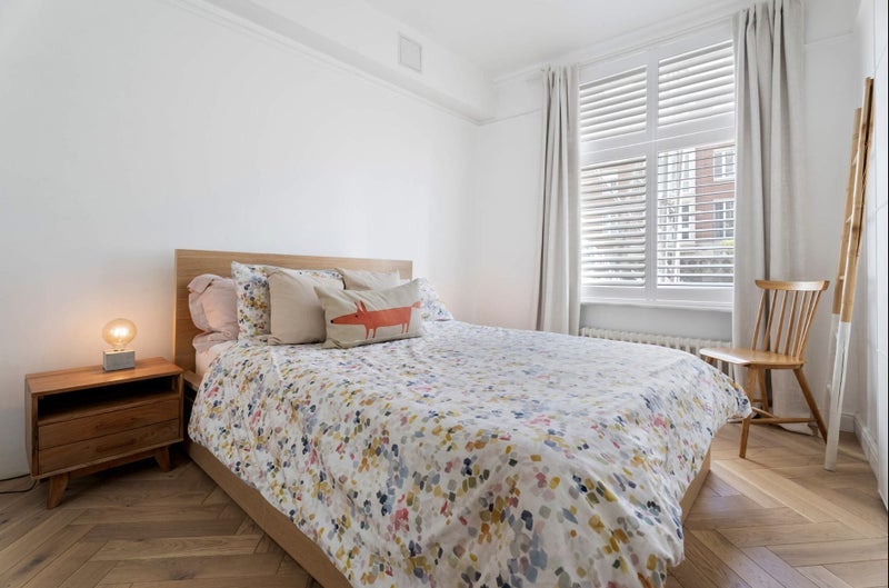Flat Fulham Road in Greater London