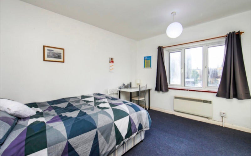 Room Fairfield Gardens in Greater London