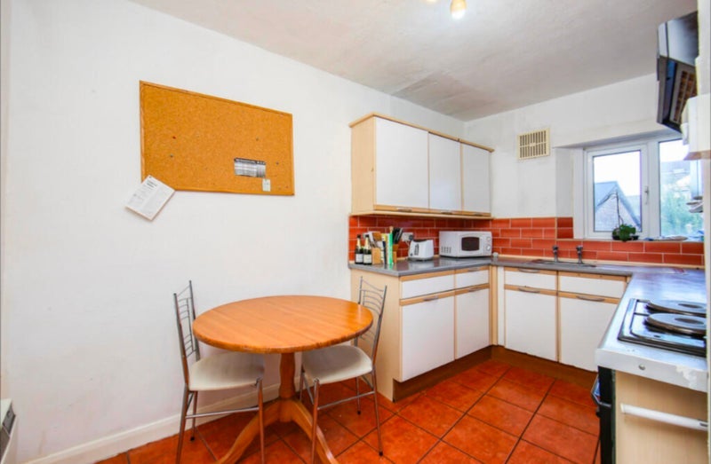 Room Fairfield Gardens in Greater London