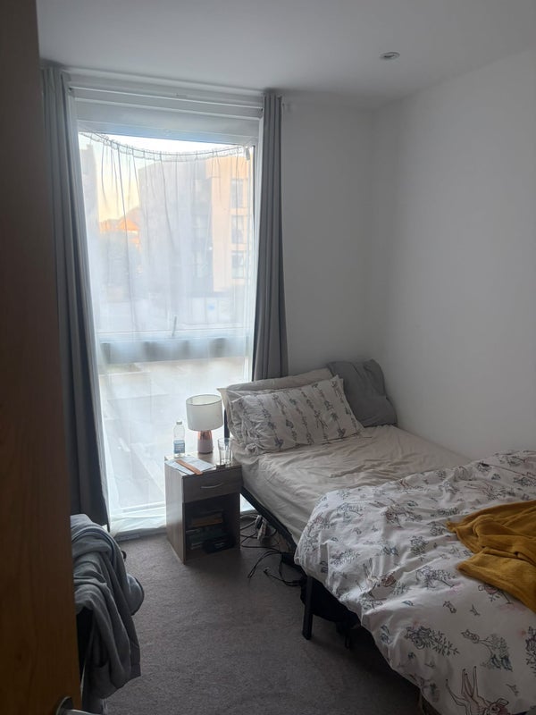 Flat Marconi Plaza in Chelmsford