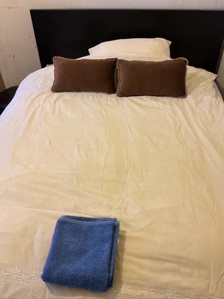 Room Dulwich Wood Park in Greater London