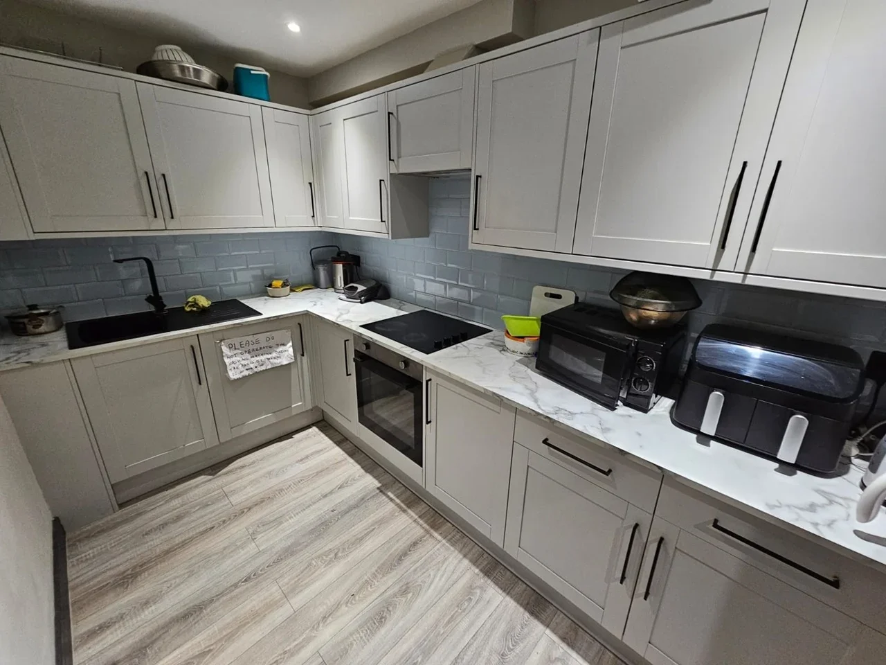 Flat Aberfoyle Road in Greater London