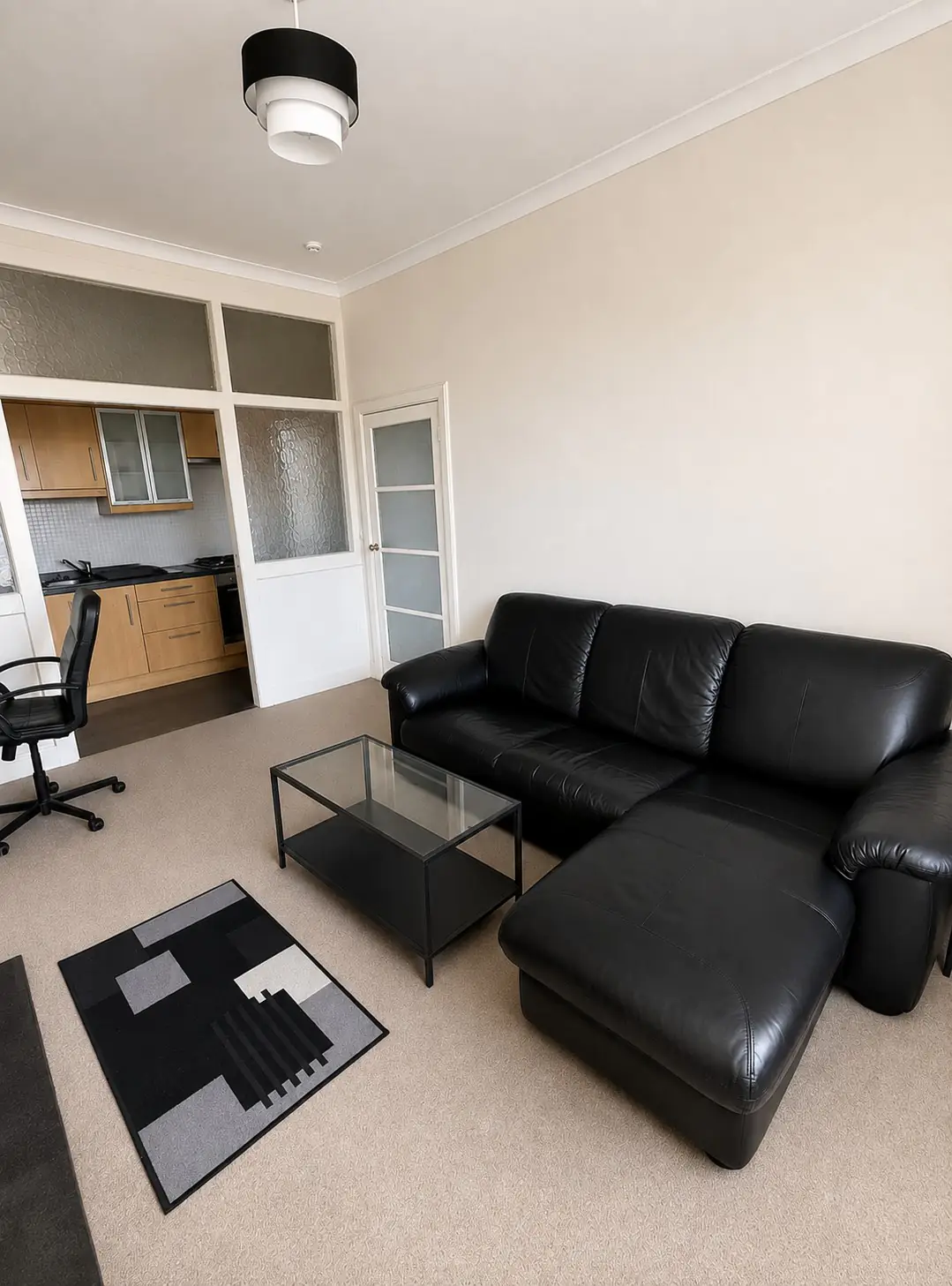 Flat Stewart Terrace in City of Edinburgh