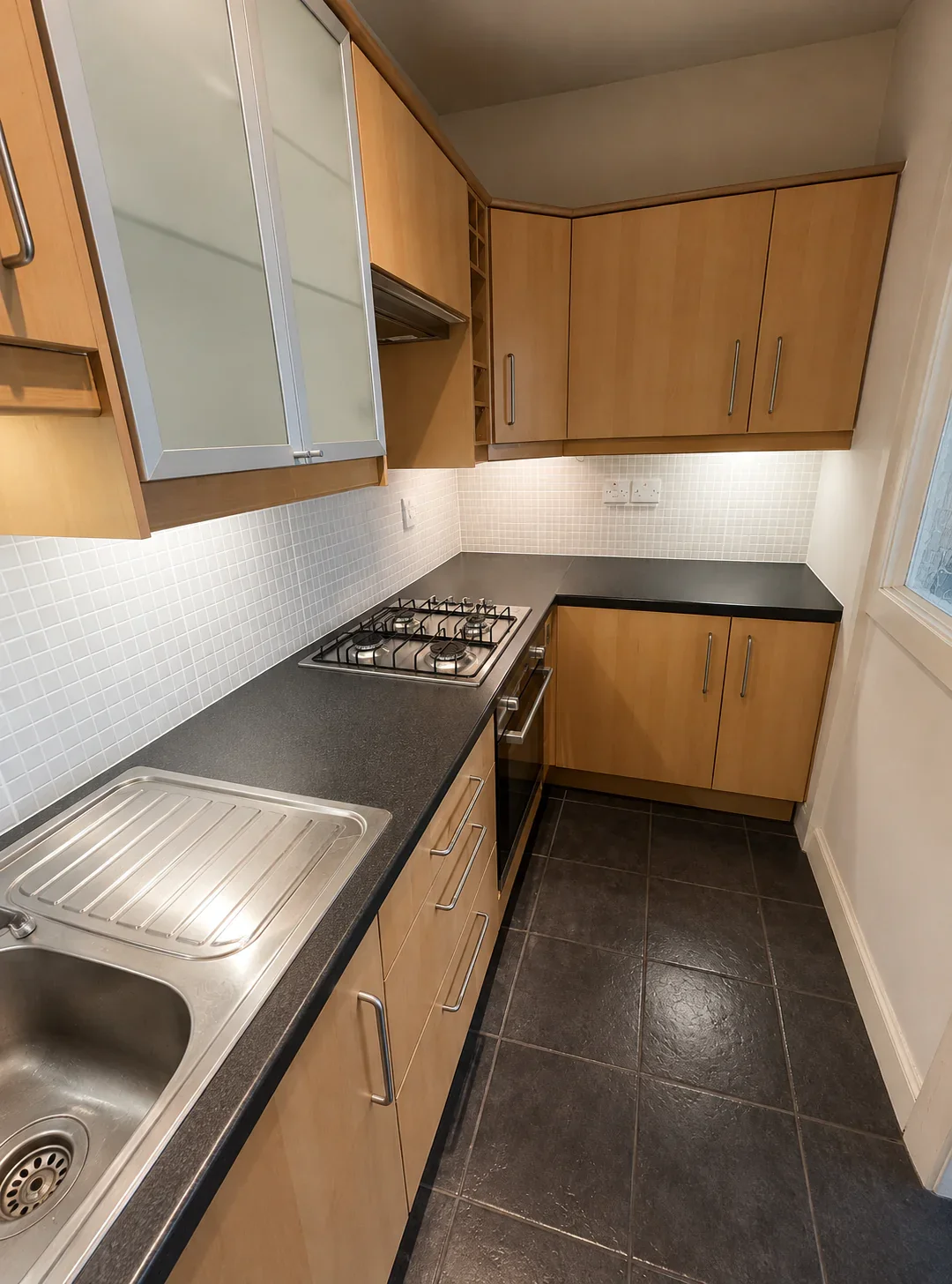 Flat Stewart Terrace in City of Edinburgh