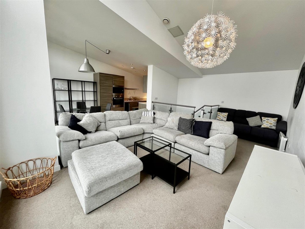 Flat Worsdell Drive in Gateshead