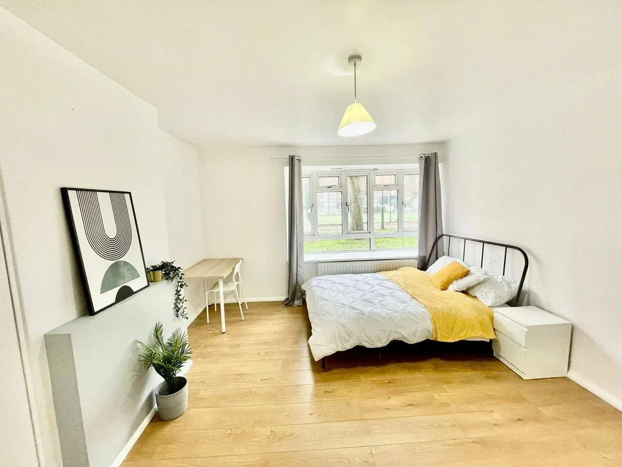 Room Park View in Greater London