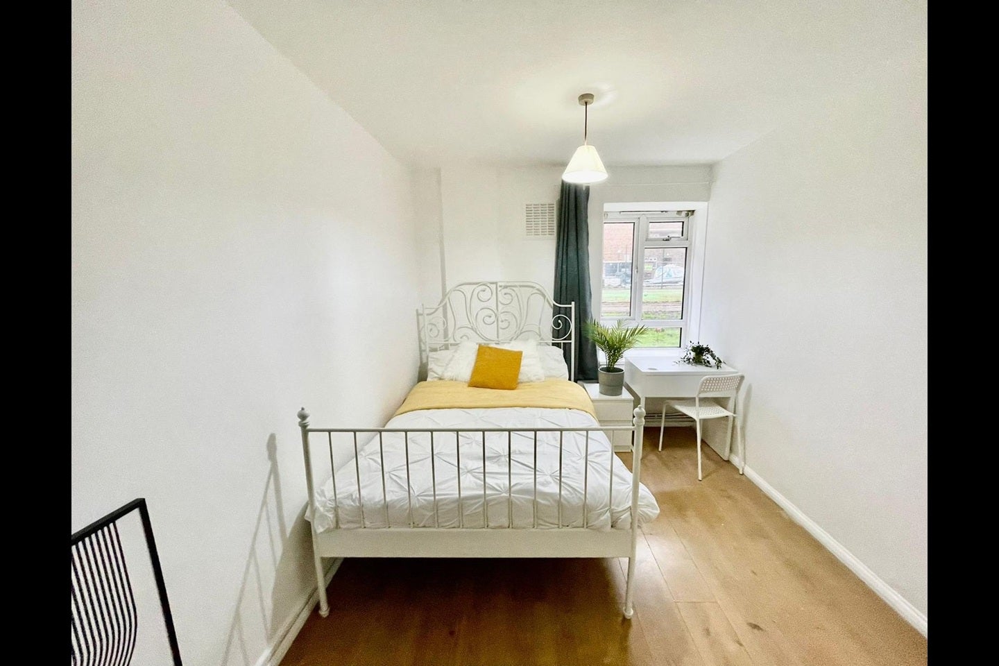Room Park View in Greater London