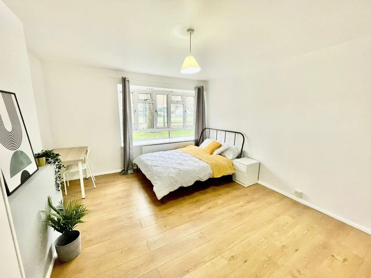 Room Park View in Greater London