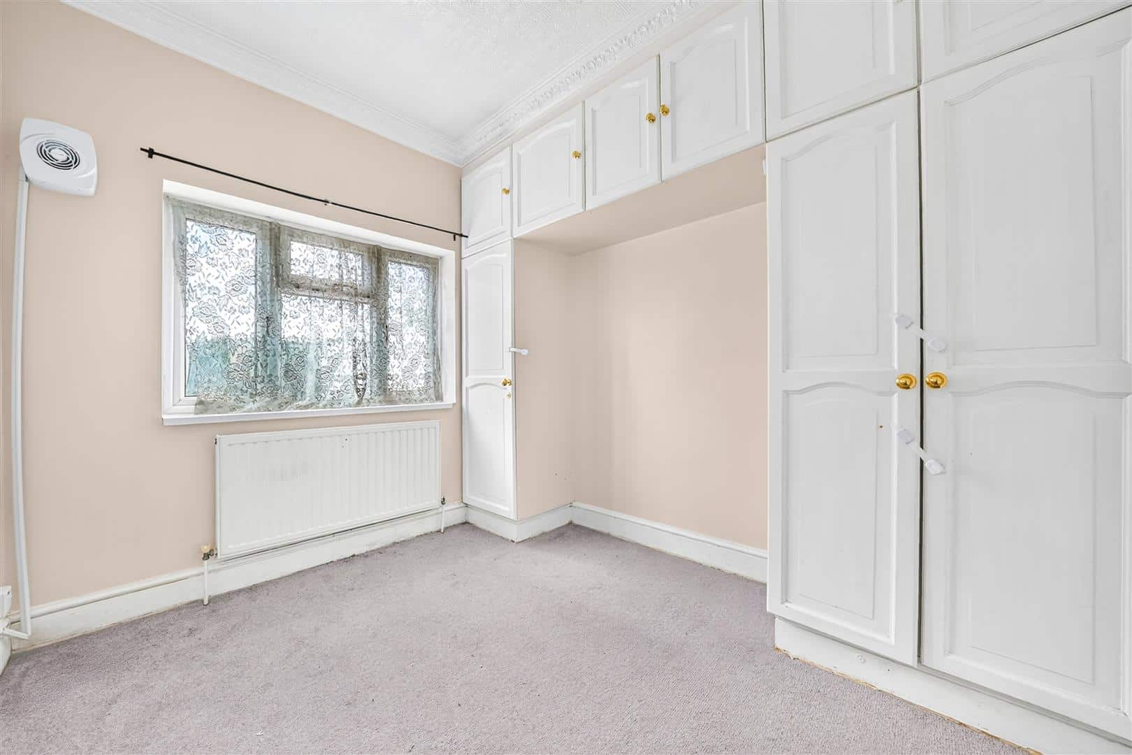 Flat Airthrie Road in Greater London