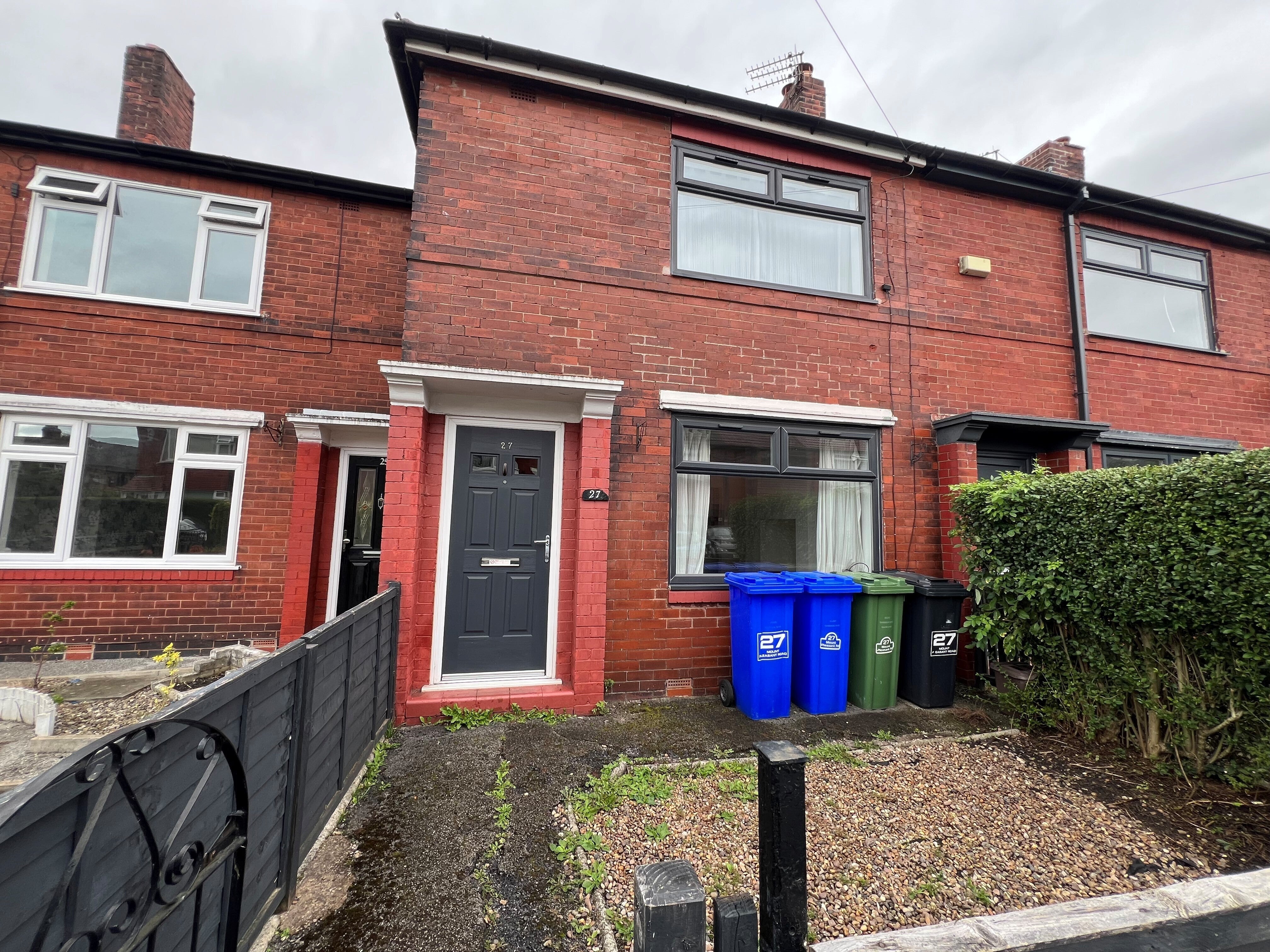 House Mount Pleasant Road in Tameside